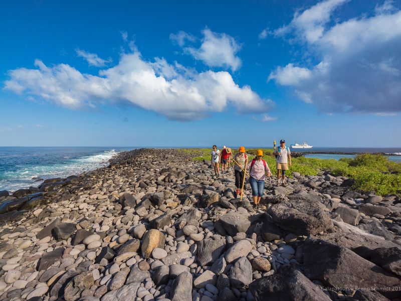 Walking tour Sendero de la Isla  Travel in Ecuador and Galapagos