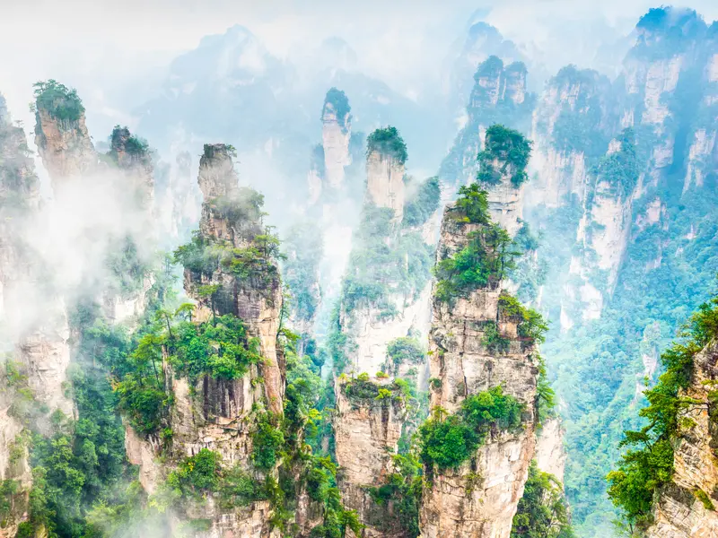 Zhangjiajie entdecken: Avatar-Berge & Altstadt von Fenghuang