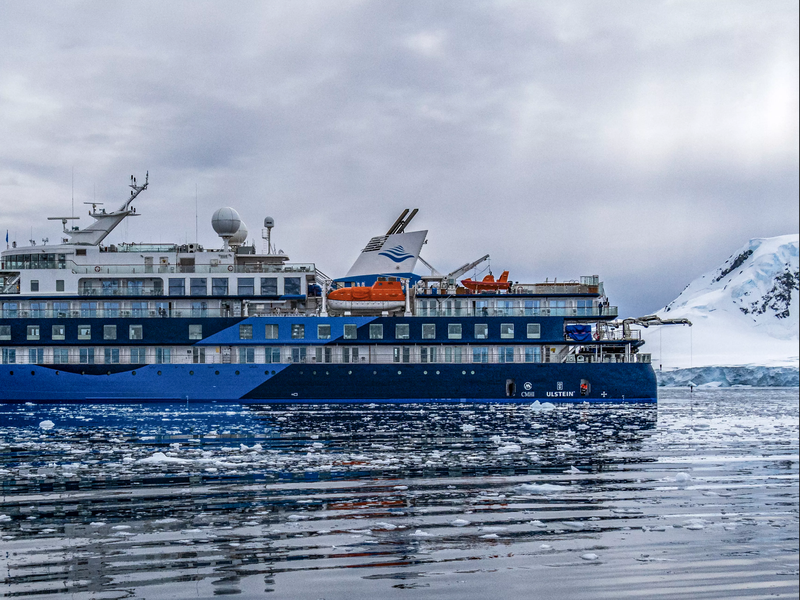 Ocean Albatros Arctic and Antarctic Cruises | Polartours